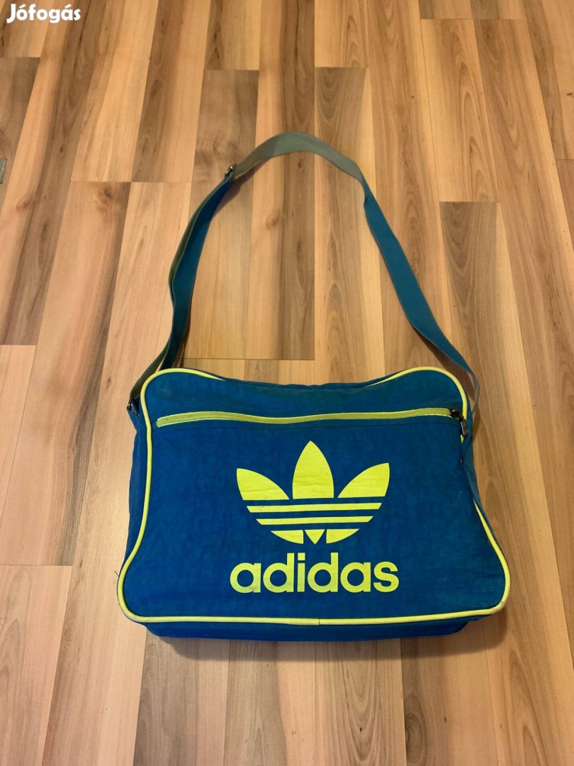 Adidas táska / válltáska