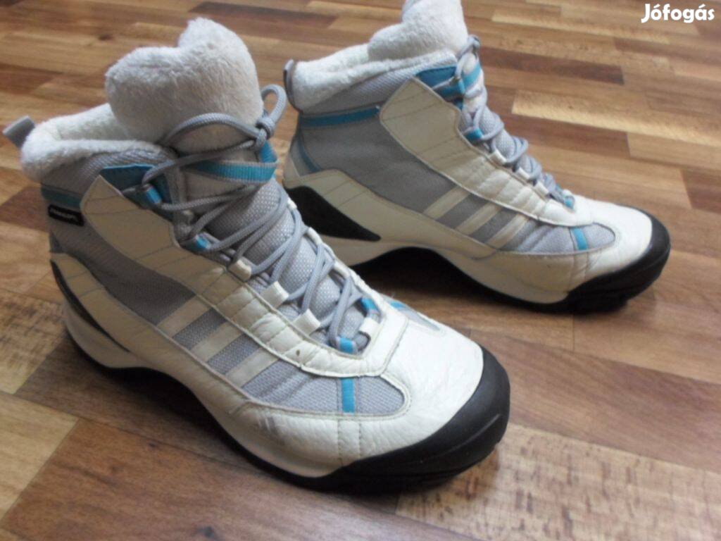 Adidas téli cipő 41-es