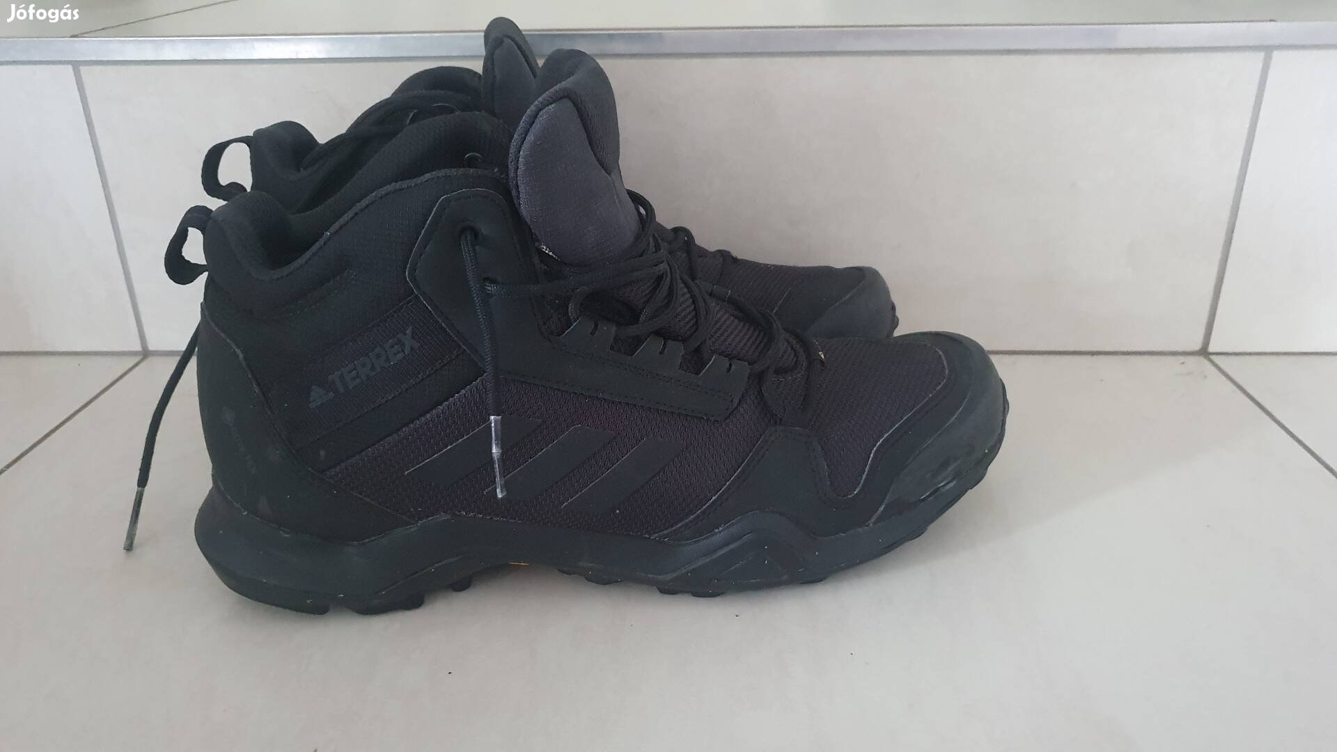 Adidas terrex bakancs