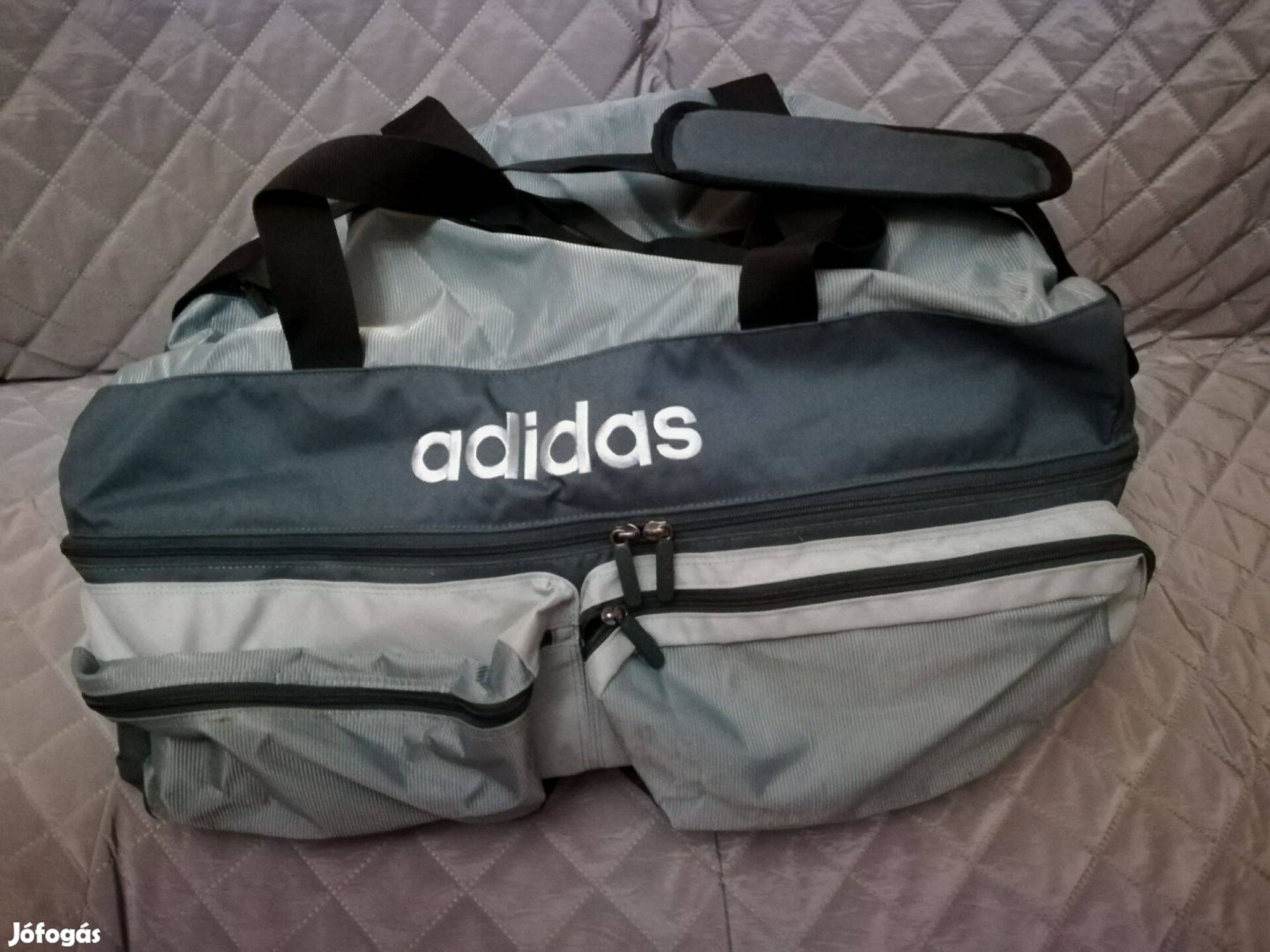 Adidas új, kétszintes utazótáska, Ausztriában vásárolt,áron alul!/70