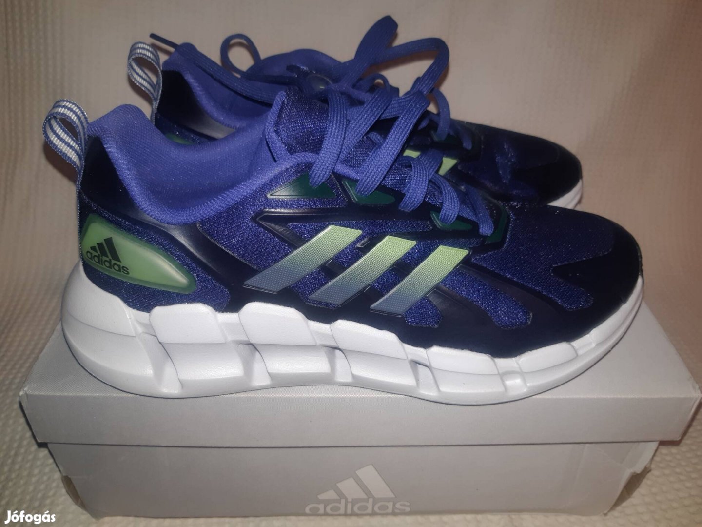 Adidas új climacool edzőcipő  42.5