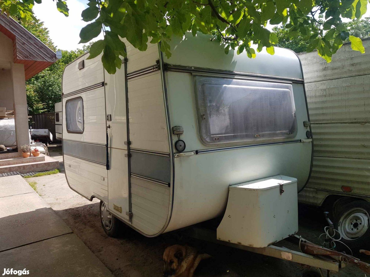 Adria 330 konnyű kis lakokocsi friss műszaki, elősator, szallitva is