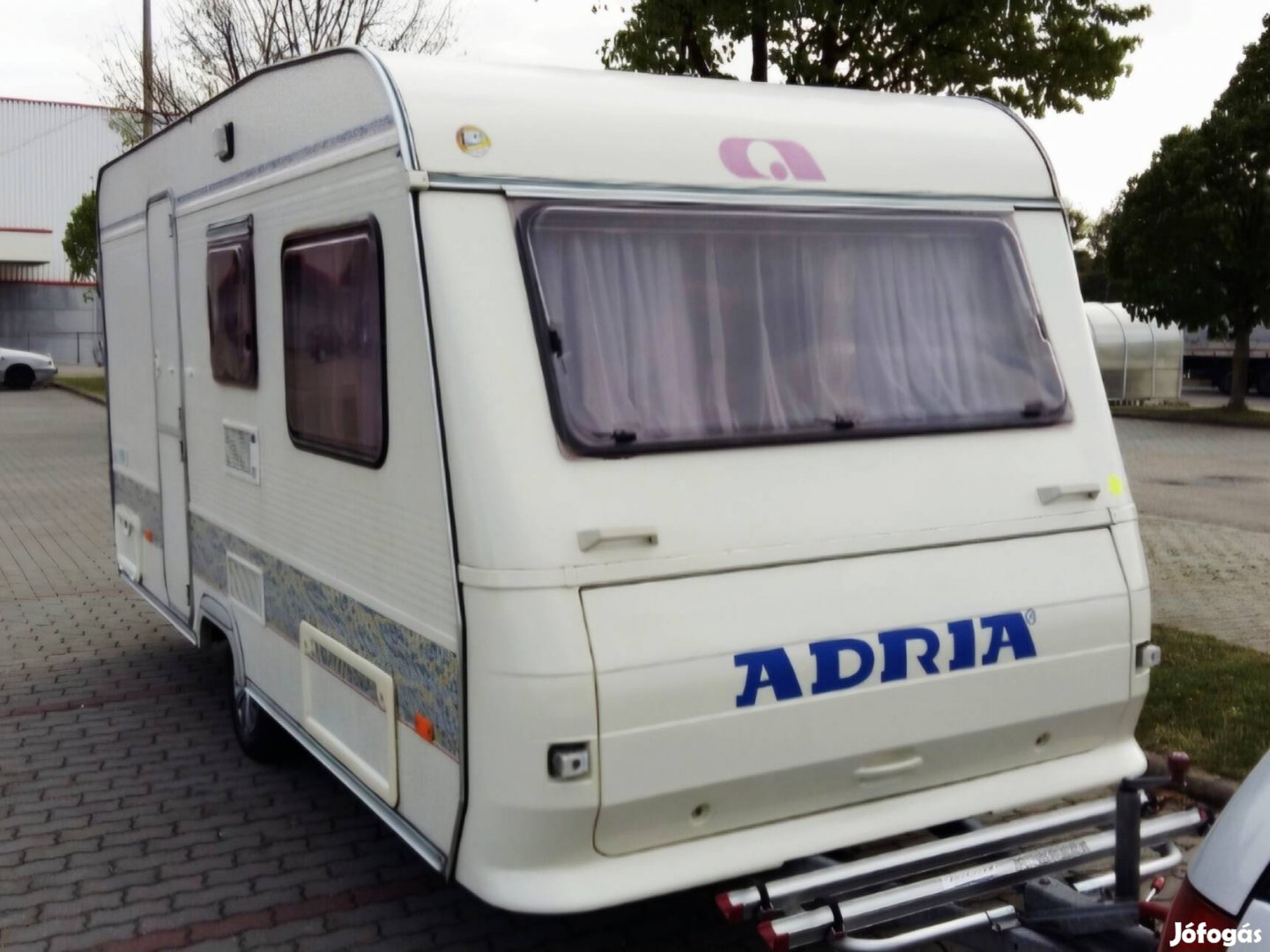 Adria 430DD.Megkimélt könnyű lakókocsi!