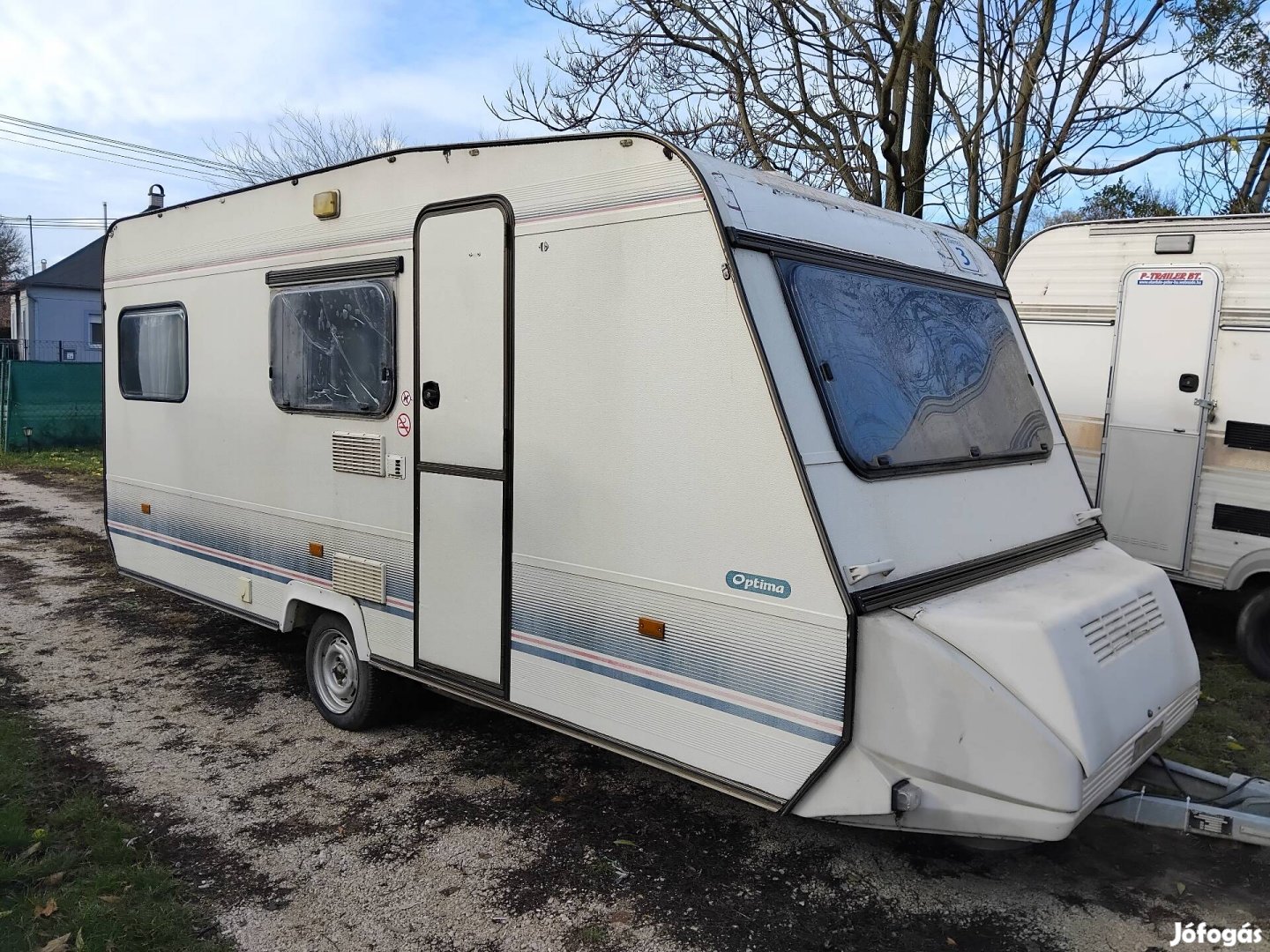 Adria 500 Lakókocsi Telepítésre Zuhanyzóval