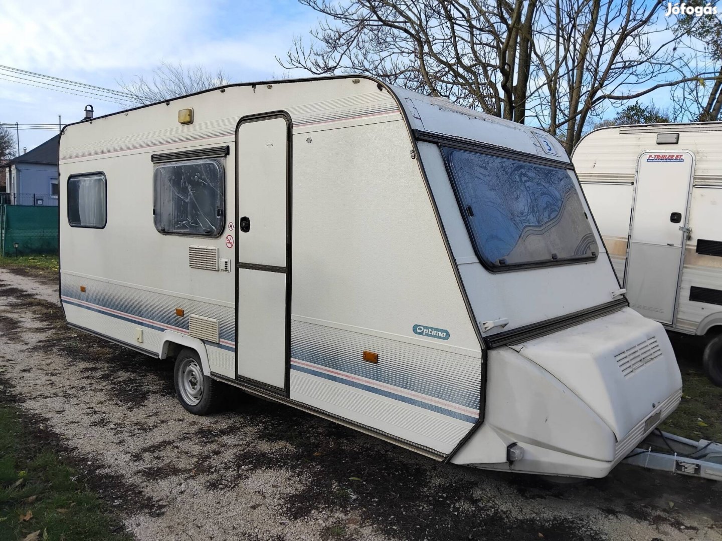 Adria 500 Lakókocsi Telepítésre Zuhanyzóval WC-vel 