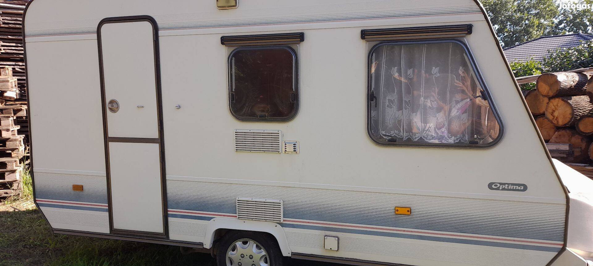 Adria Optima 400 lakókocsi