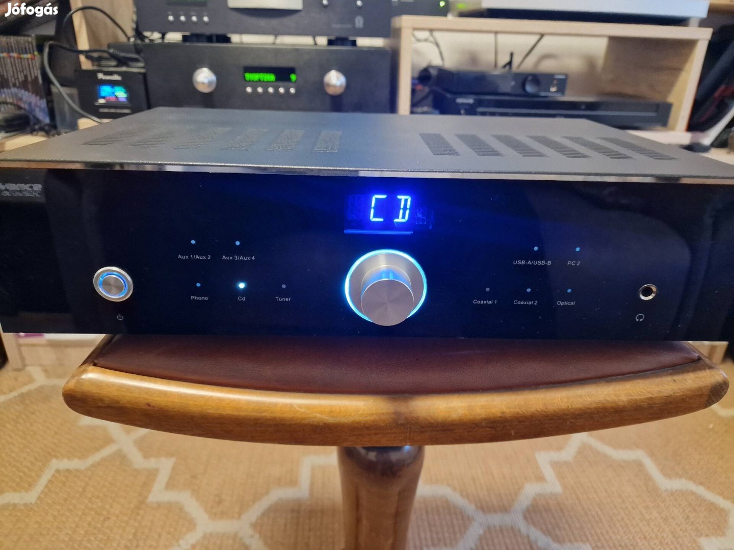 Advance acoustic x-i60