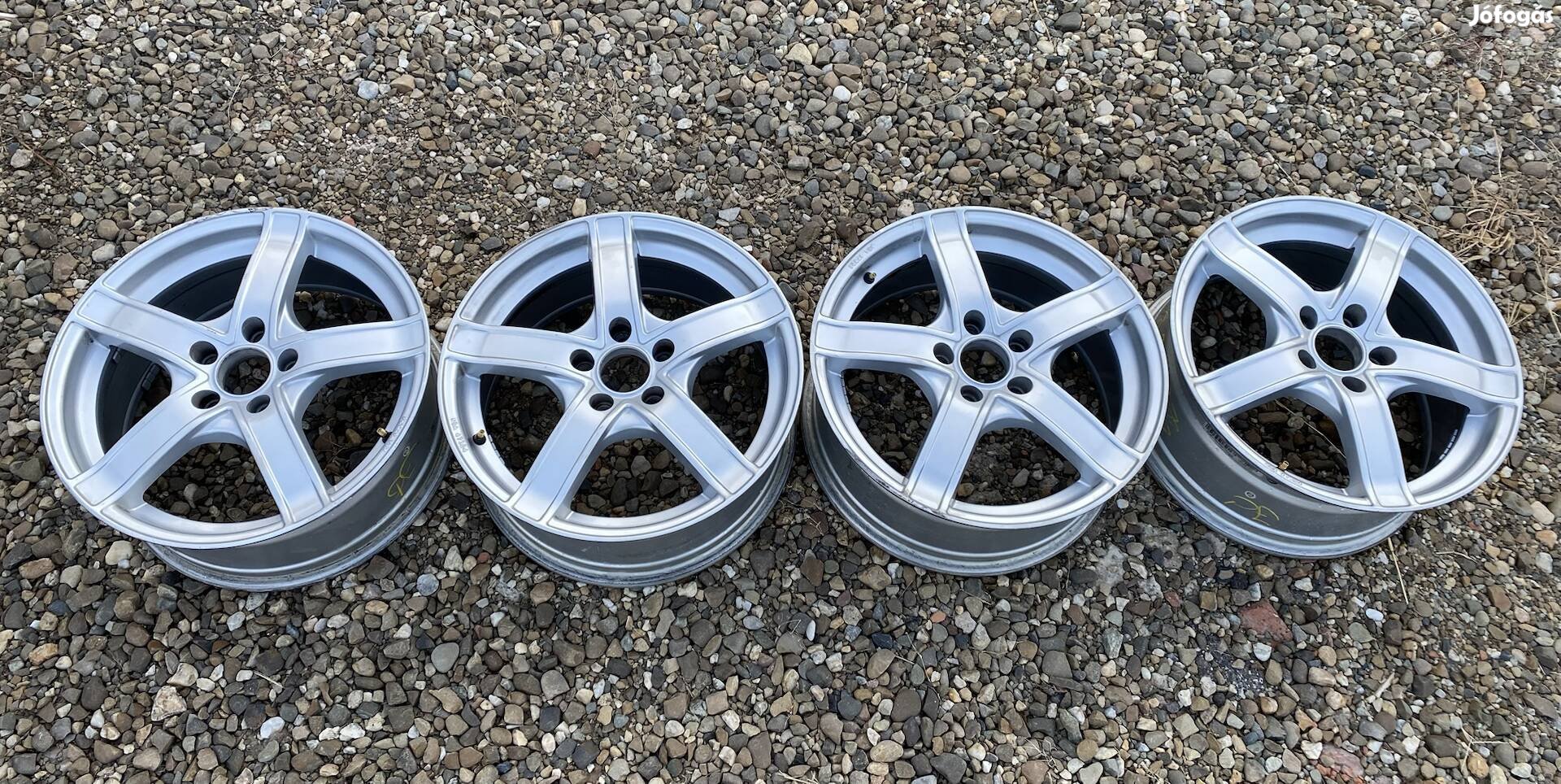 Advanti Racing 5x112 17" alufelni garnitúra