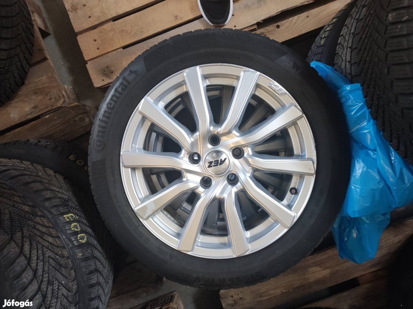 Aez 17" alufelni téli gumival szerelve eladó! 
