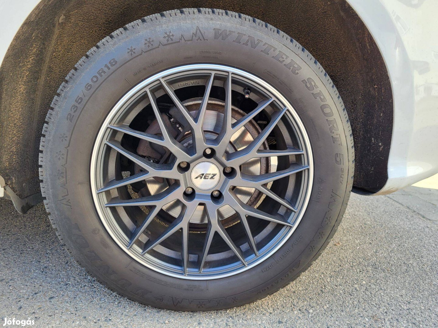 Aez 18" gumi 235/60R18