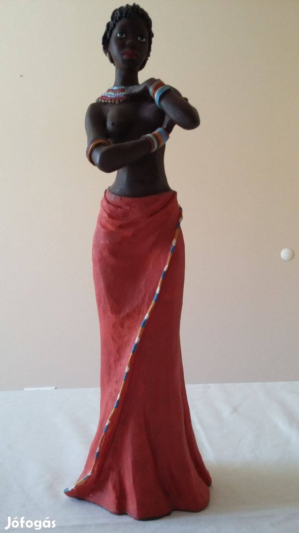 Afrikai női szobor