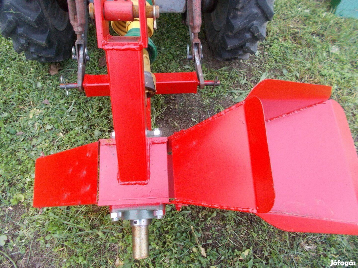 Ágaprító ágdaráló gallyaprító gallydaráló mtz tz4k