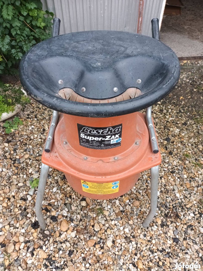 Ágaprító komposztáló gép Lescha Super-Zak 2800