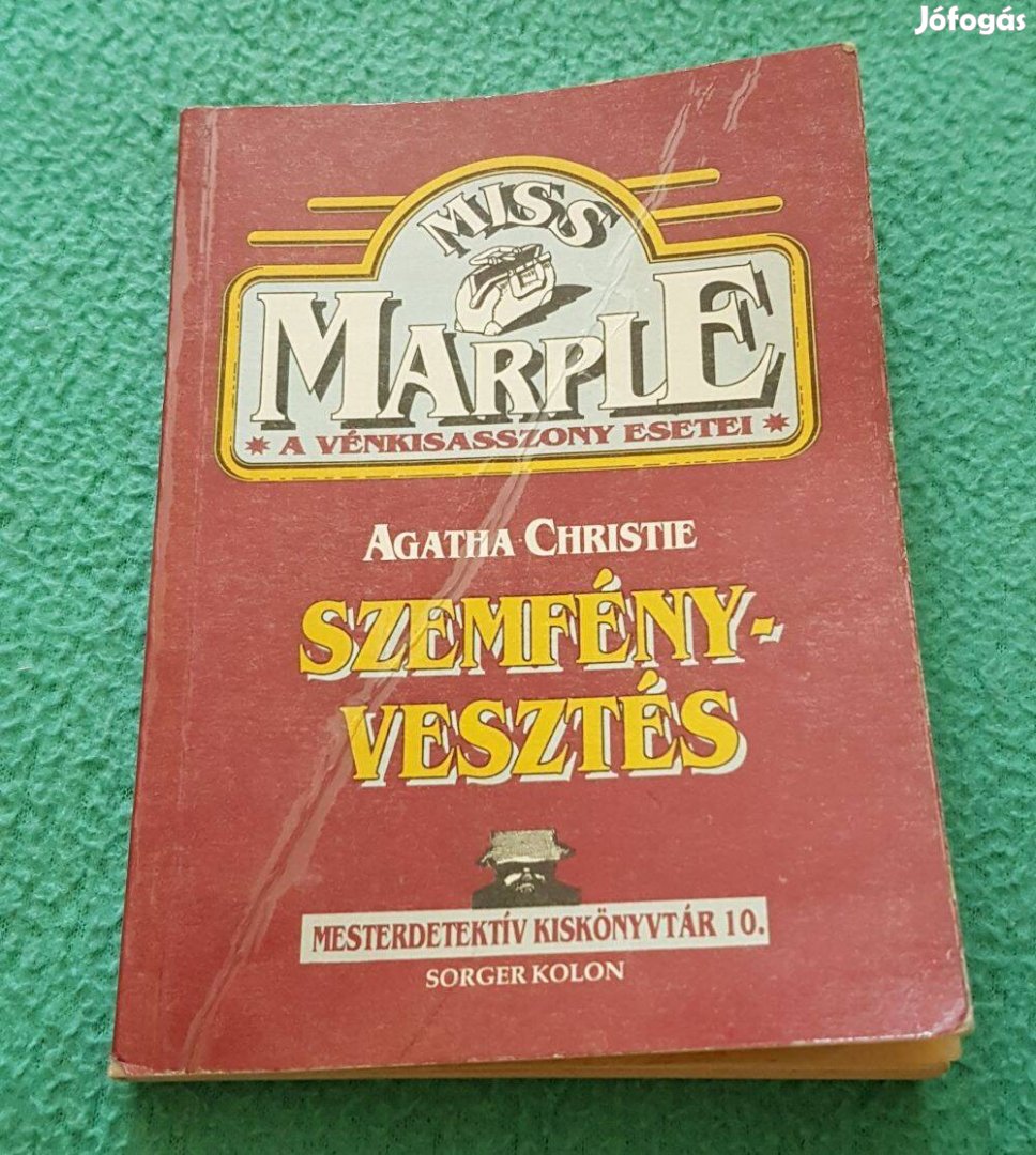 Agatha Christie - Szemfényvesztés könyv