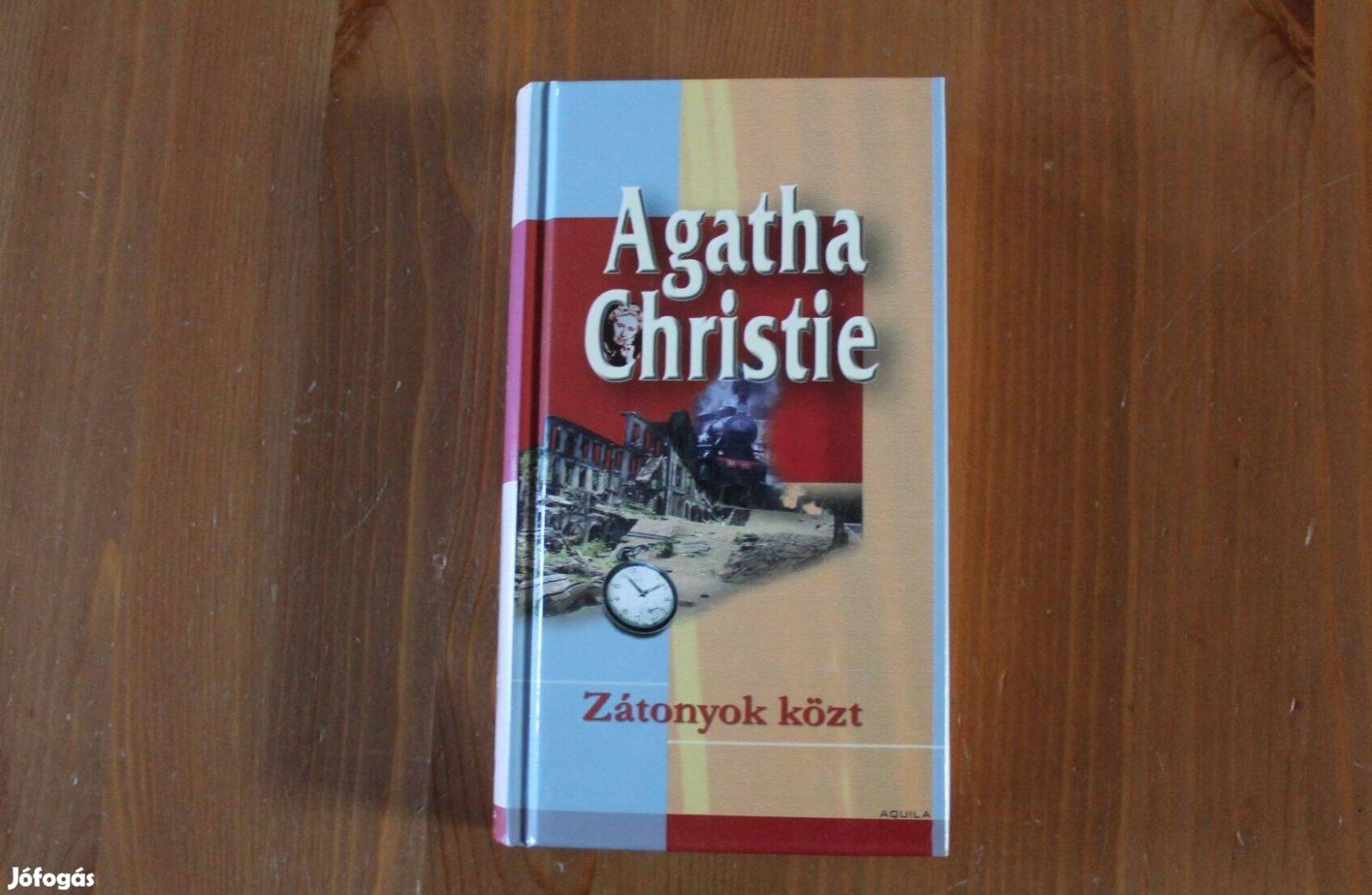 Agatha Christie - Zátonyok közt