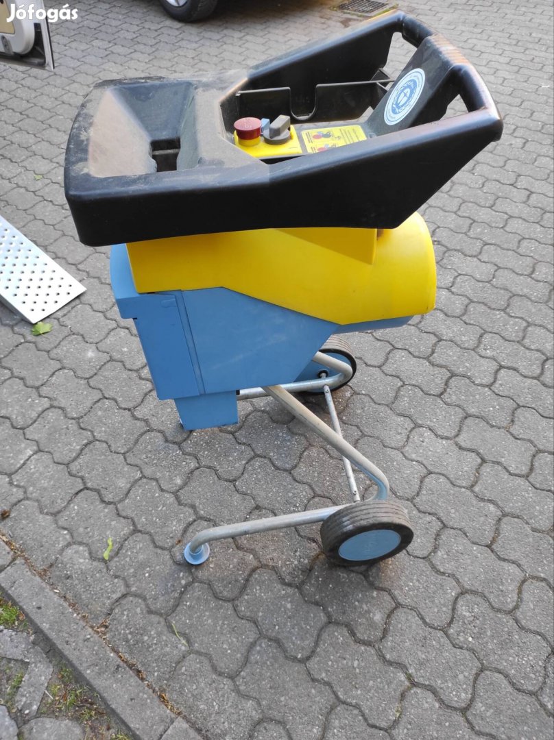 Ágdaráló hengerkéses