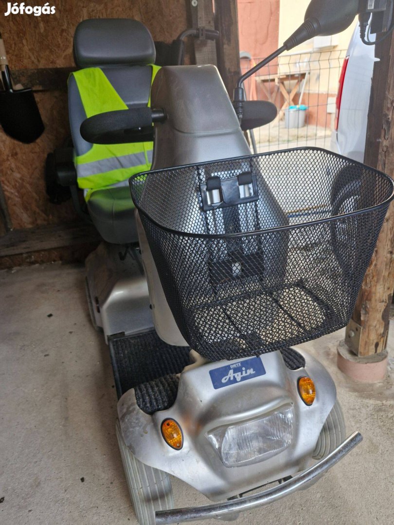 Agin elektromos 4kerekűmoped eladó