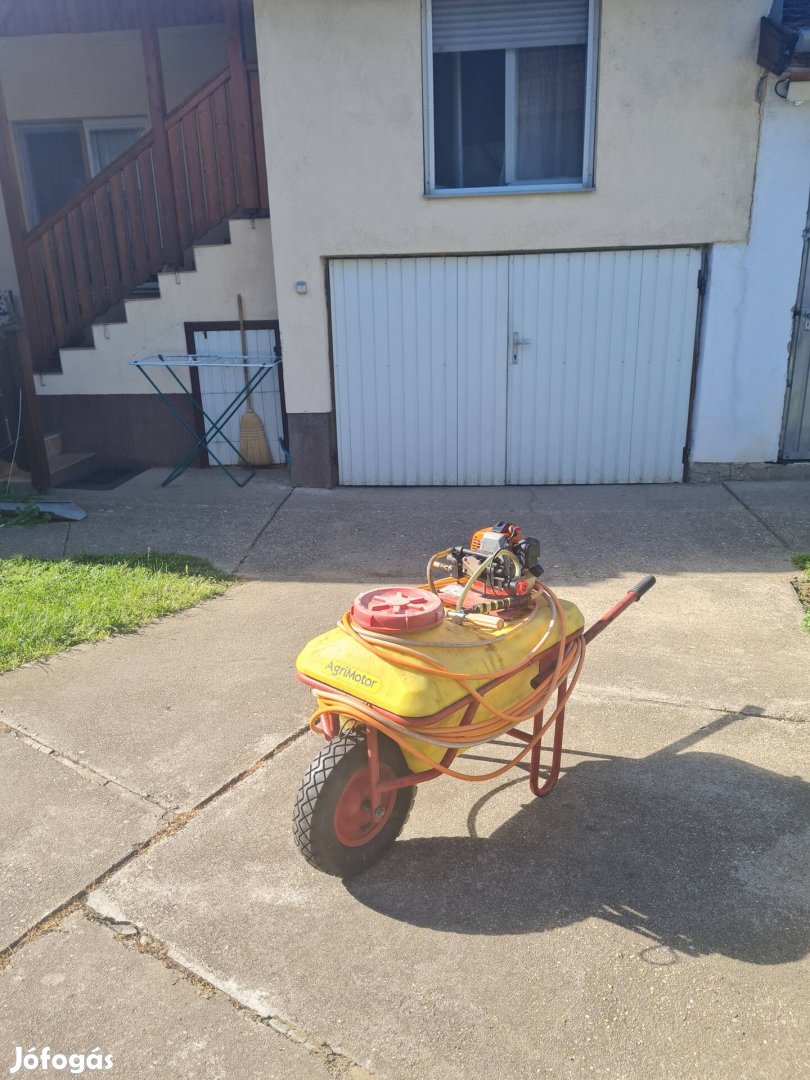 Agri motoros talicskás permetező 