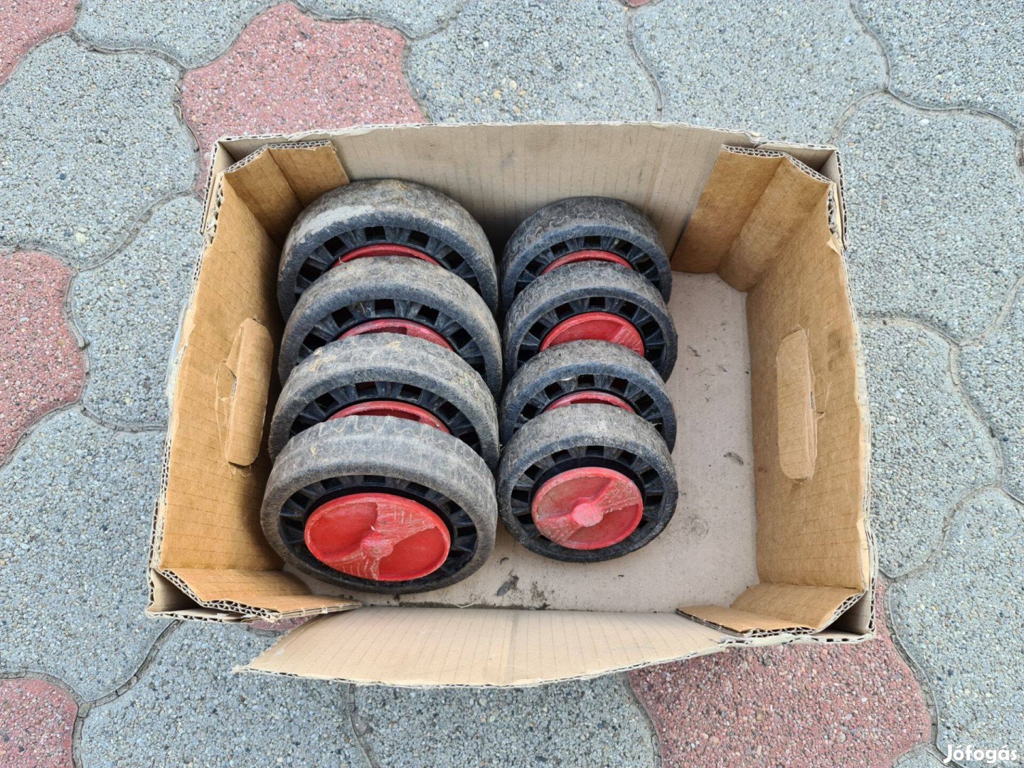 Agrimotor 1000 w fűnyíró kerék 2 garnitúra 8 db vagy másra