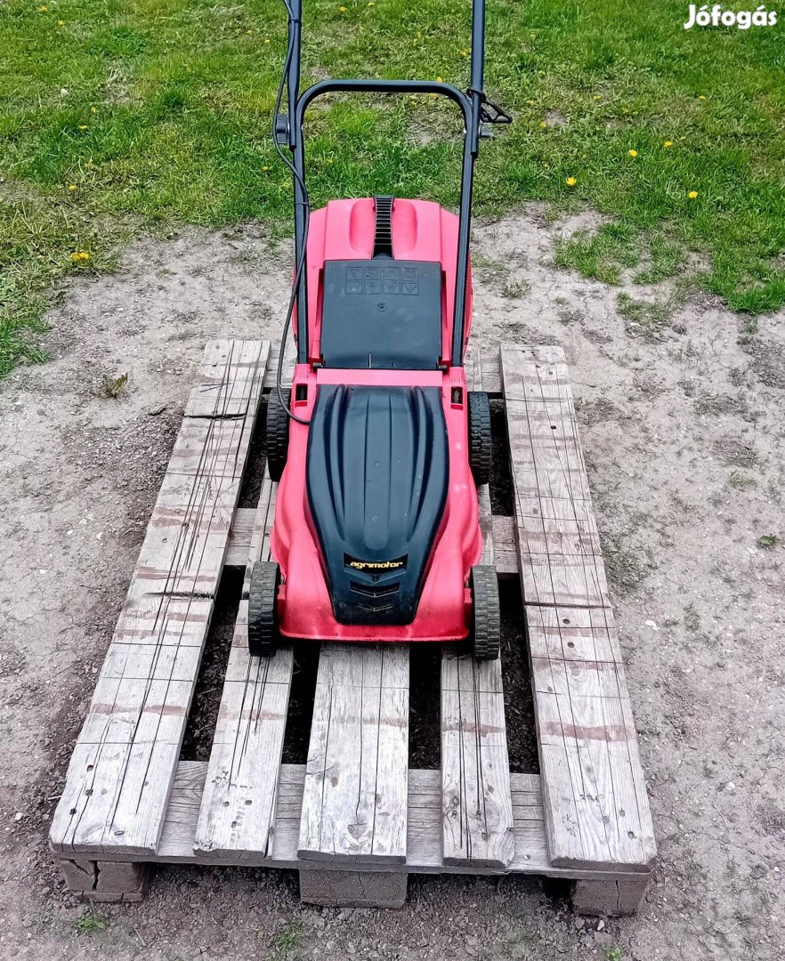 Agrimotor FM3310 fűnyíró