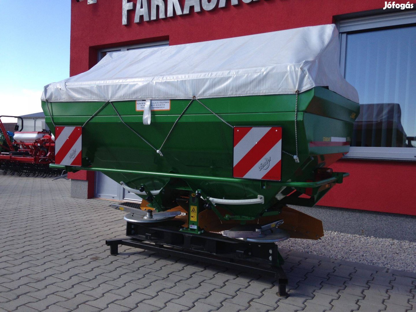 Agrion-1500 új műtrágyaszóró