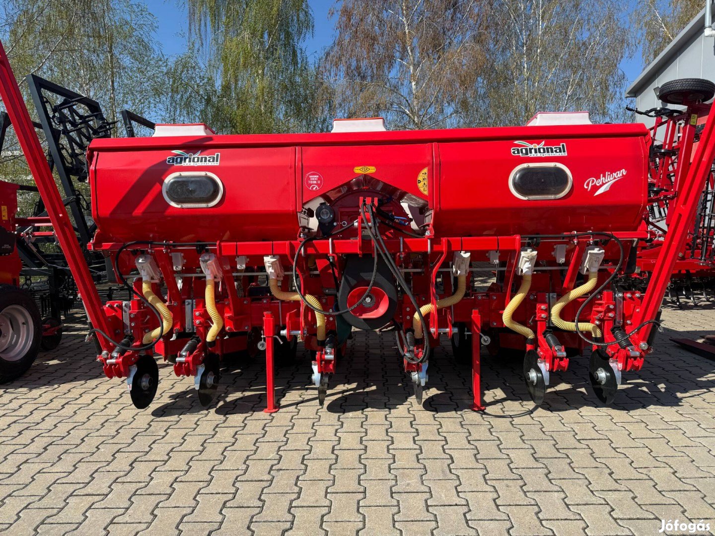 Agrion-6 mikro granulátum szórós új vetőgép