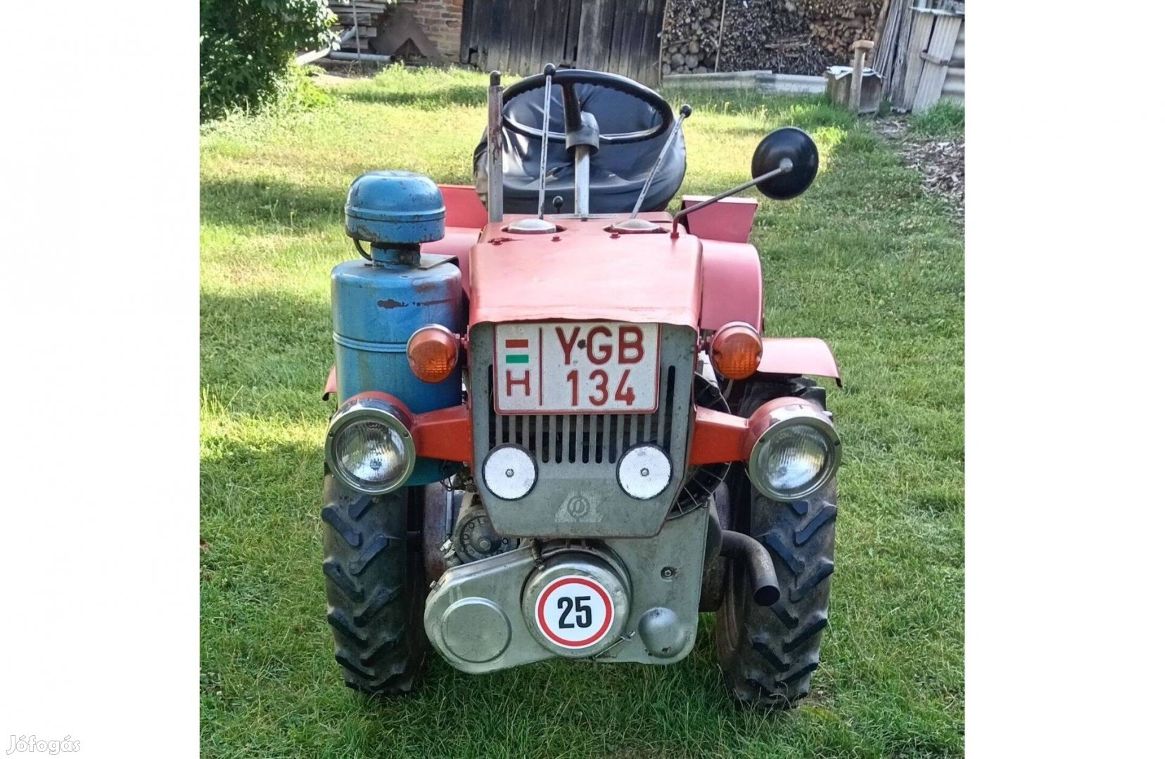 Agrostroj TZ-4K-14 kistraktor