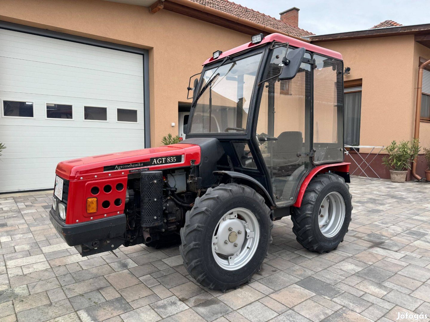 Agt 835 T Agromechanika 835 HLT traktor