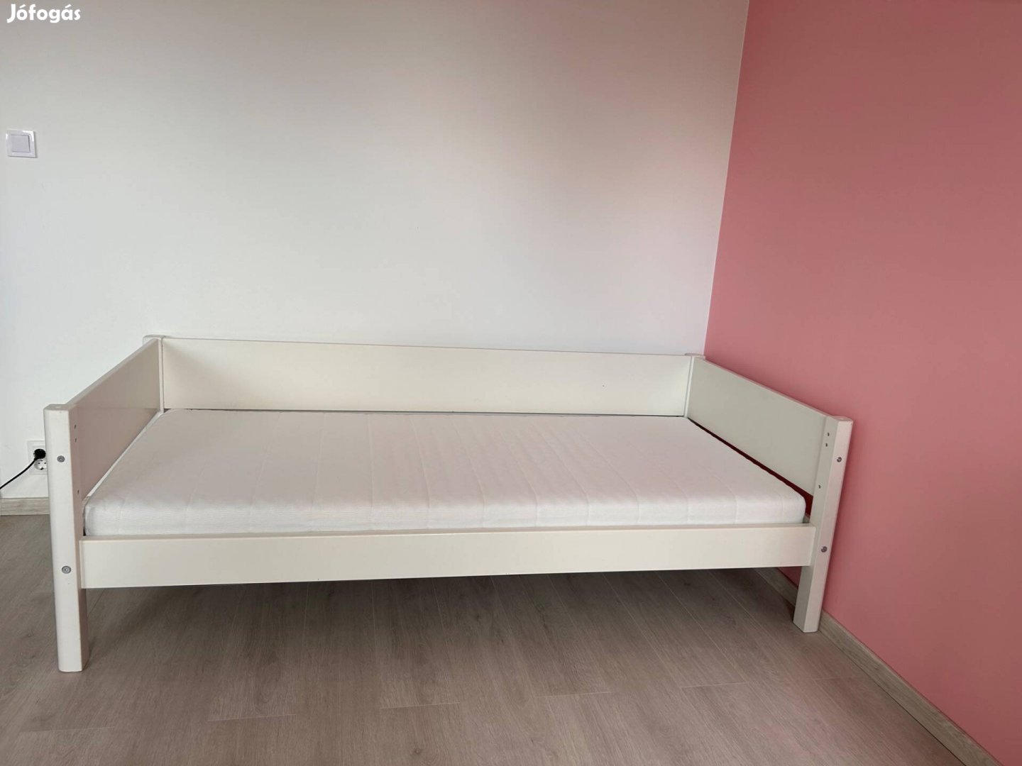 Ágy, 200 x 90 cm