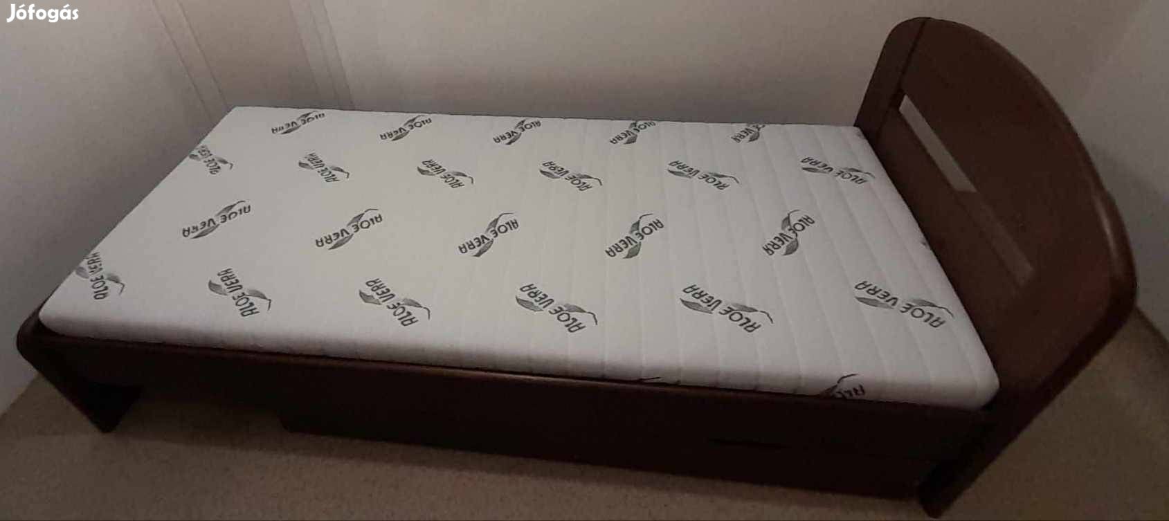 Ágy + matrac