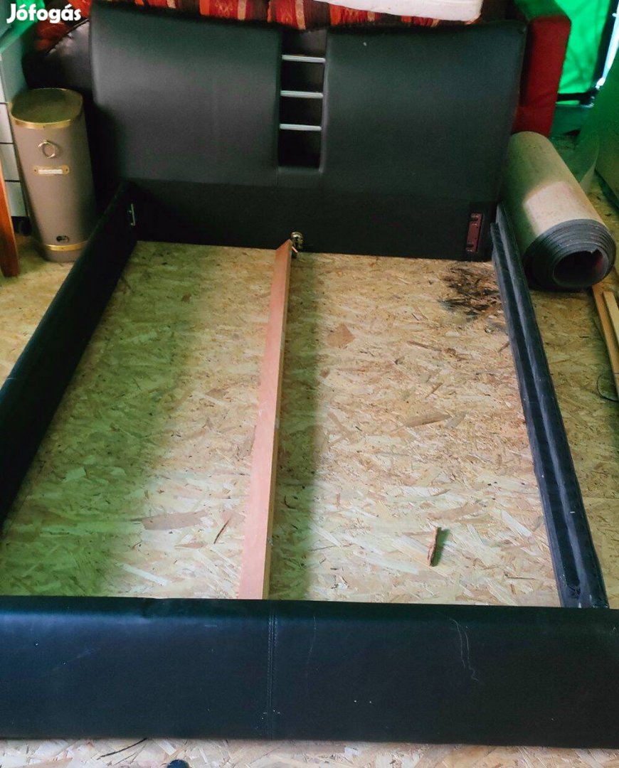 Ágy ágykeret és matrac140x200 cm ágy