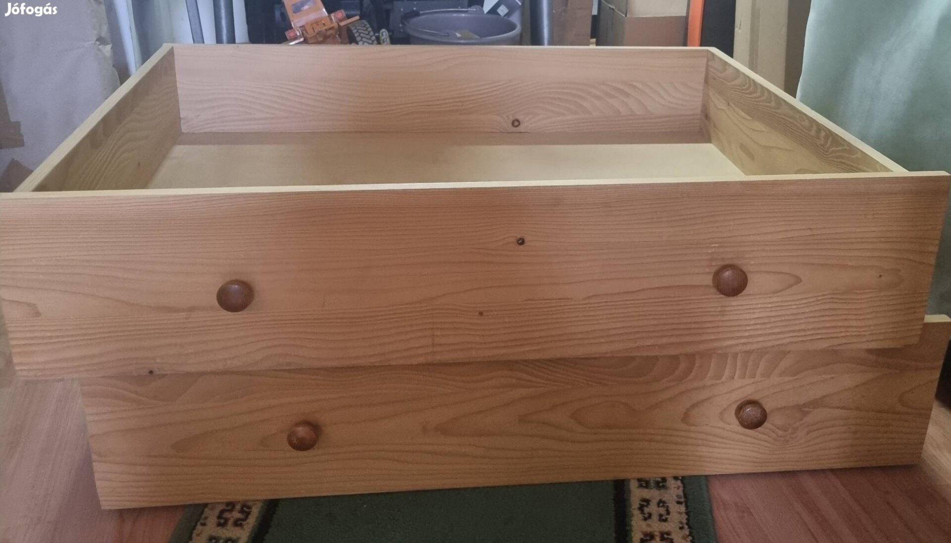 Ágy alatti tároló