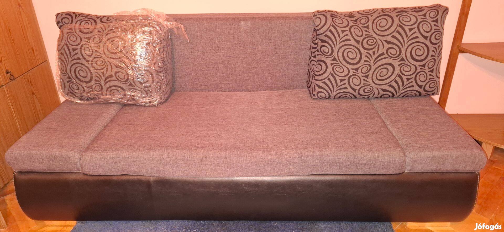 Ágy összecsúkható