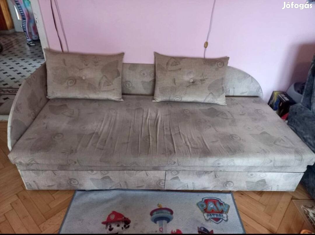 Ágyazható kanapé ( ágyneműtartós, kétszemélyes) Hajdúszoboszló