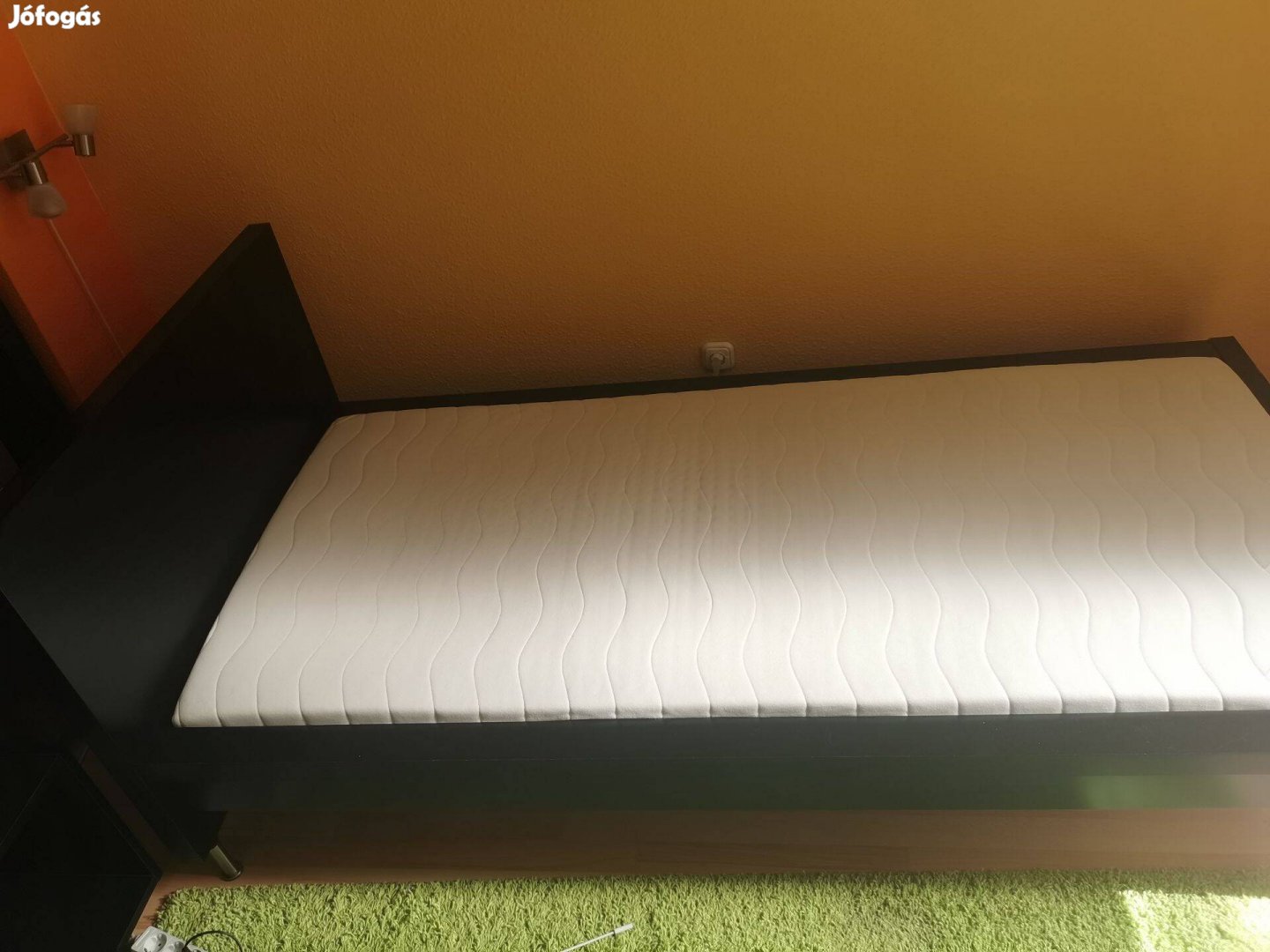 Ágykeret IKEA Malm 90*200