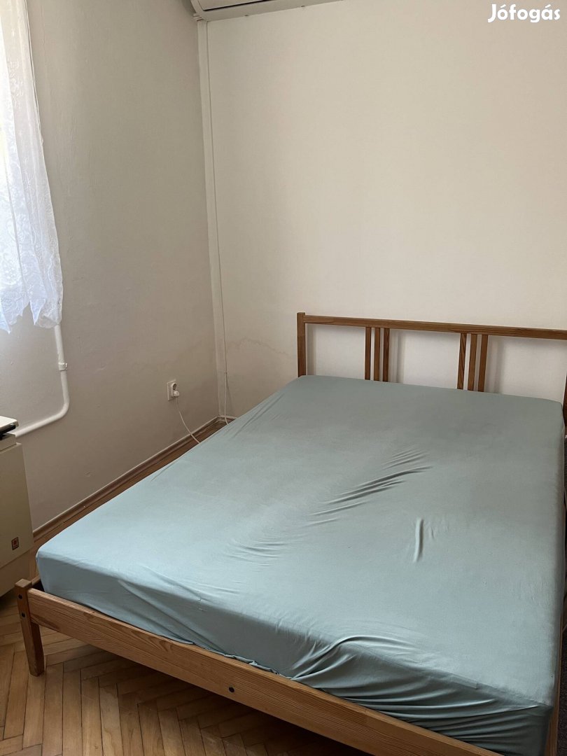 Ágykeret tartozékaival 140x200cm