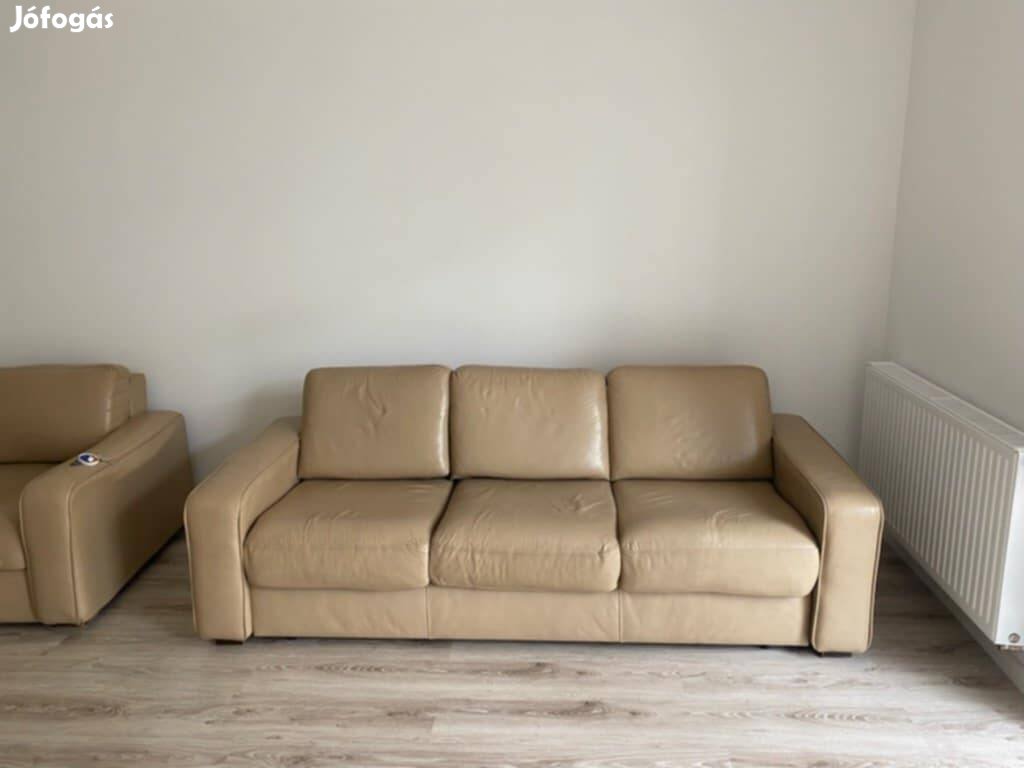 Ágynak kihuzhato garnitura