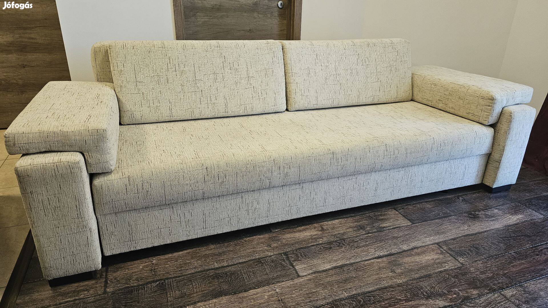 Ágyneműtartós, ágyazható, kinyitható, kihúzható, 4