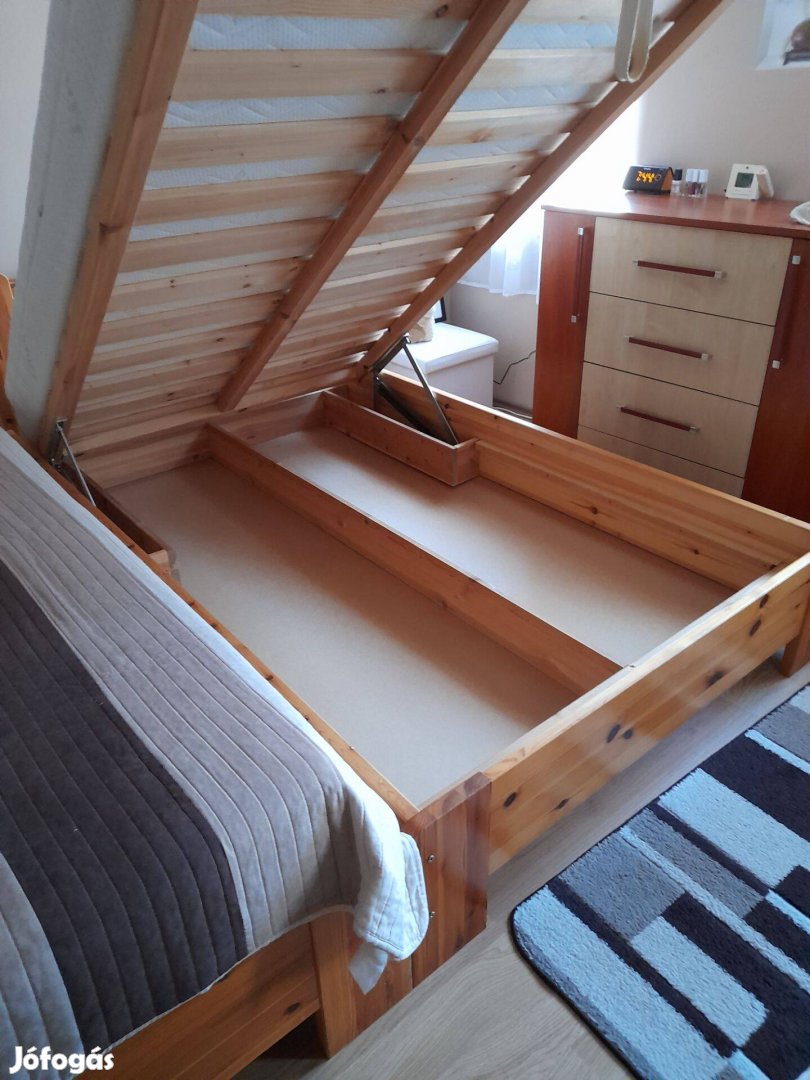 Ágyneműtartós, fenyő ágy, matraccal 120x200 cm