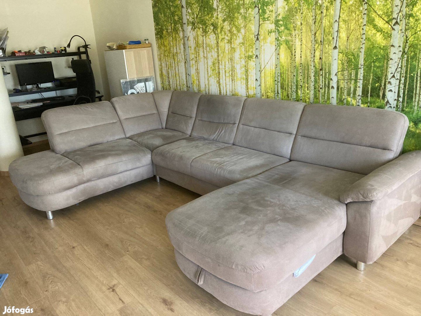 Ágyneműtartós kanapé