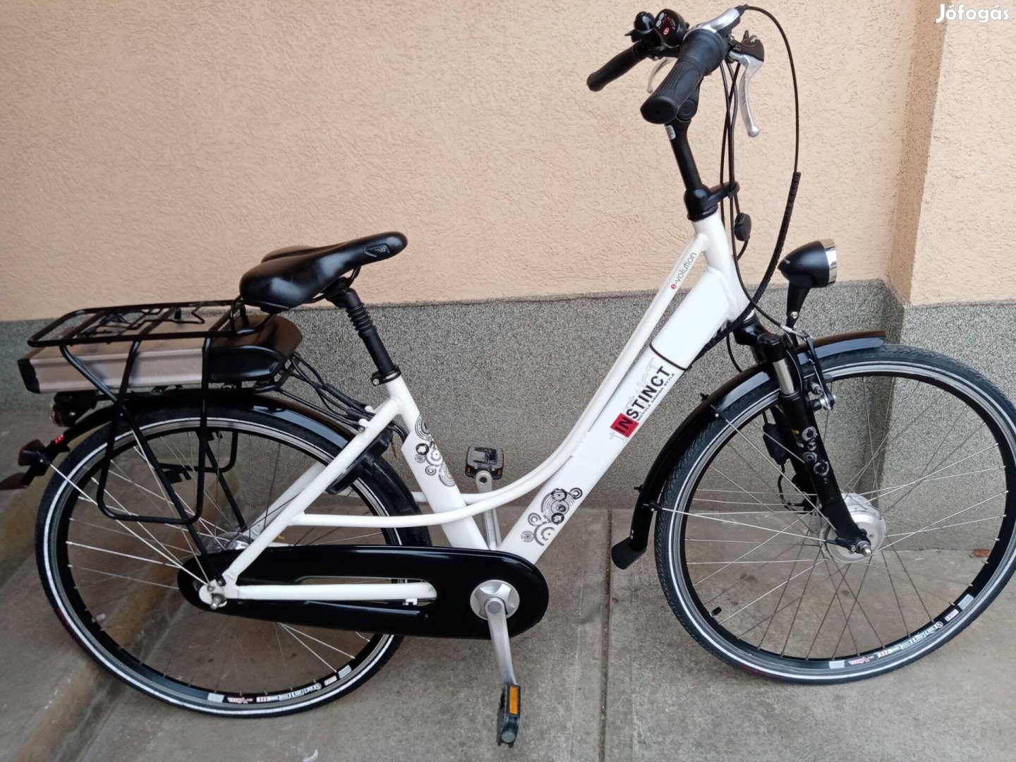 Agyváltós holland elektromos kerékpár pedelec ebike e-bike garanciával