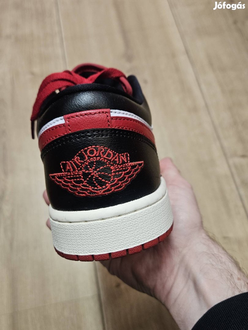 Air Jordan 1 Low " Chicago " utcai cipő 43