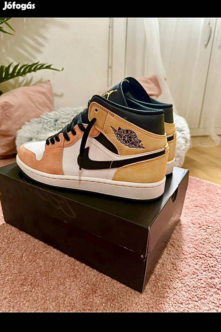 Air Jordan 1 MID SE eladó ( 42,5-es) 