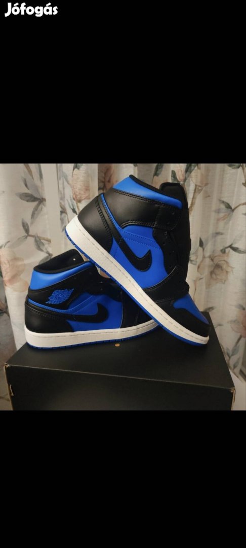 Air Jordan 1 mid blue