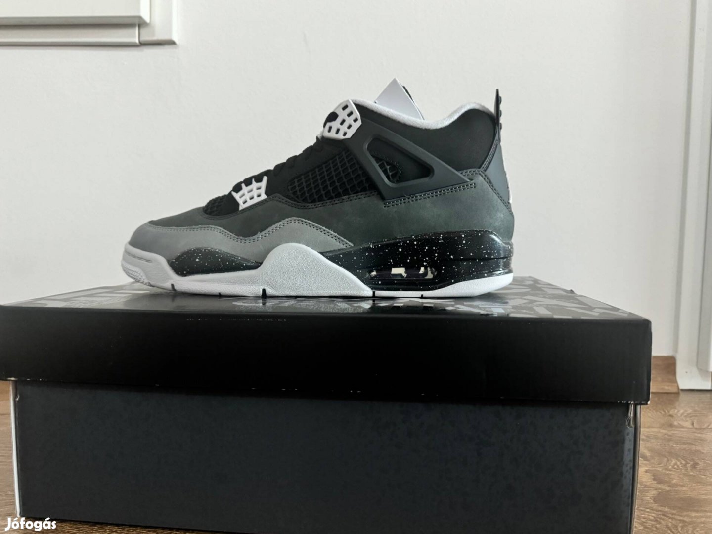 Air Jordan 4 Retro 'Fear' 44,5-es méretű