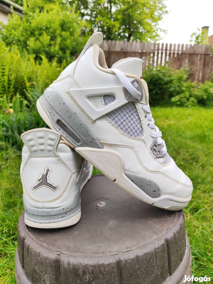 Air Jordan 4 cipő 