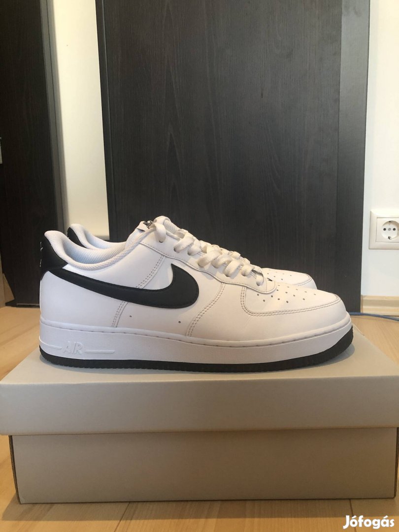 Air force 1 fekete feher