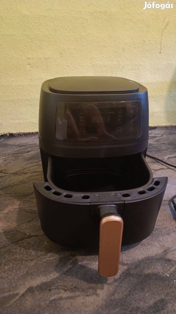 Air fryer eladó