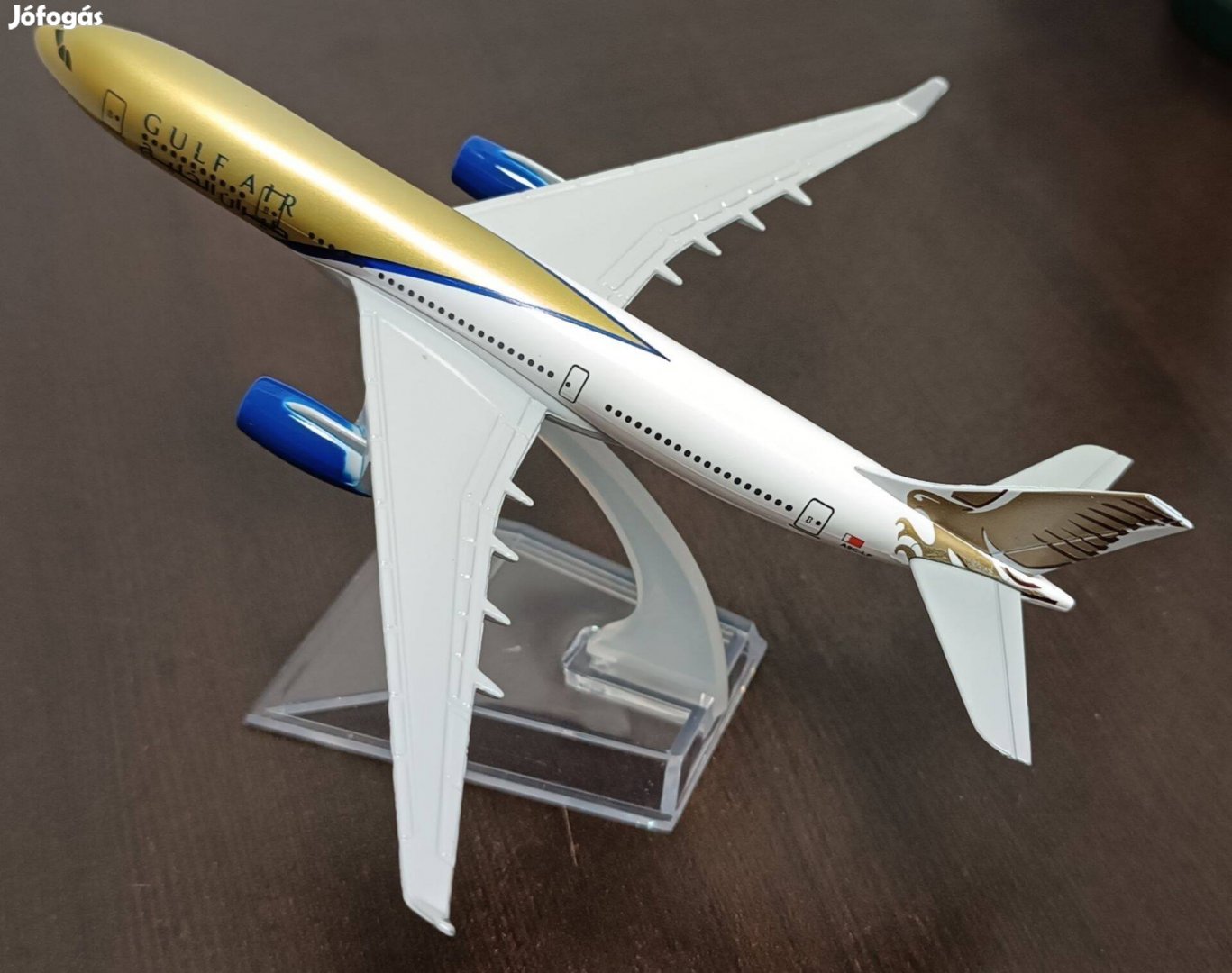 Airbus A330 Gulf Air repülőgép modell