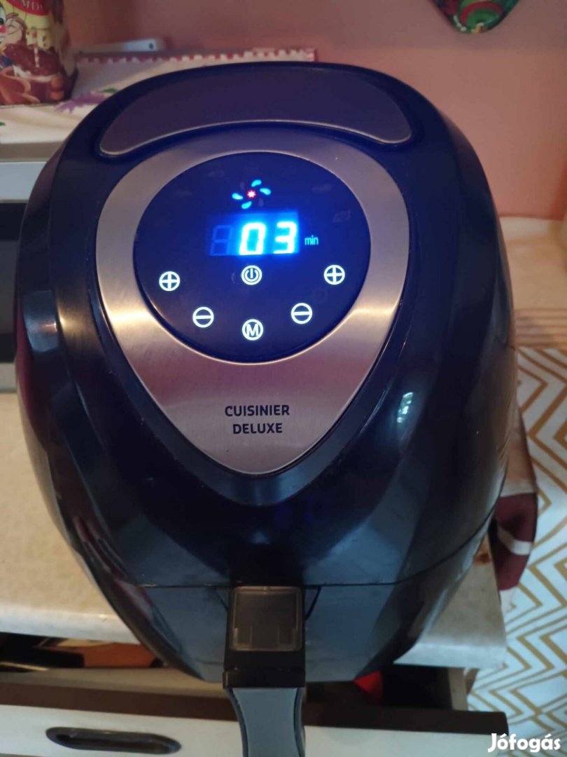 Airfryer, kenyérsütő kihasználatlanság miatt eladó 